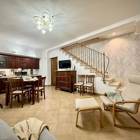 Via Roma 40 - * Pacentro